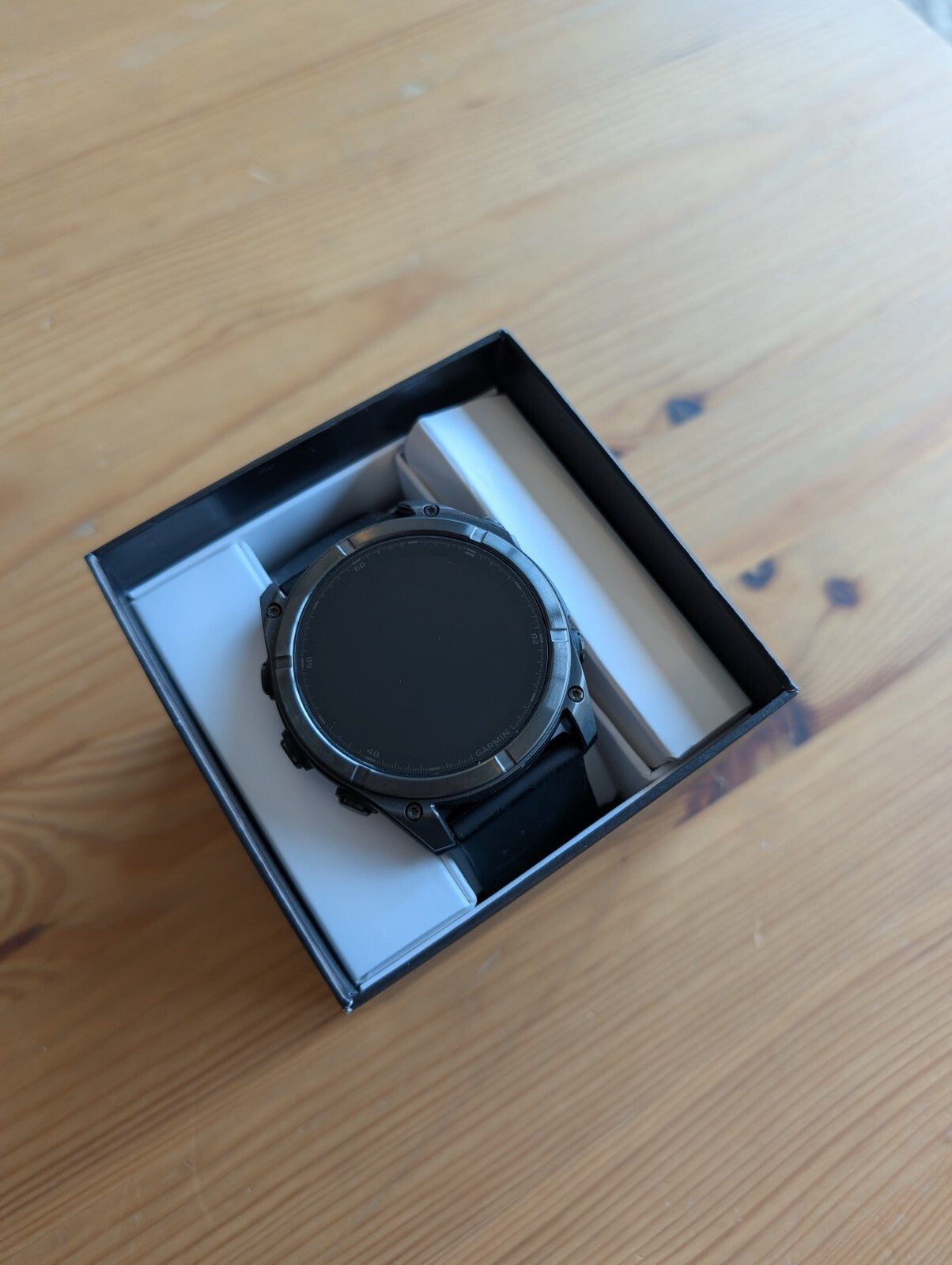 Garmin Fenix 8 51mm Amoled Sapphire Watch - Excellent Condition
