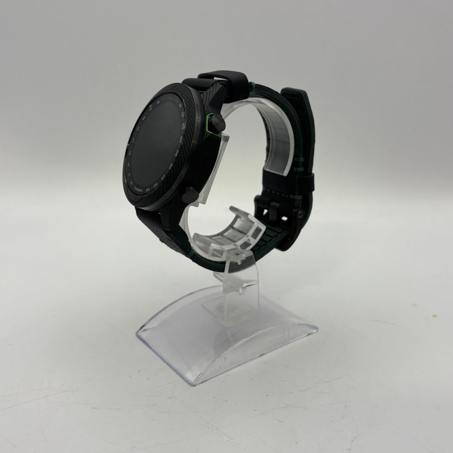 Garmin MARQ Golfer (Gen 2) Carbon Edition w/ Black Band (GPS) - Excellent